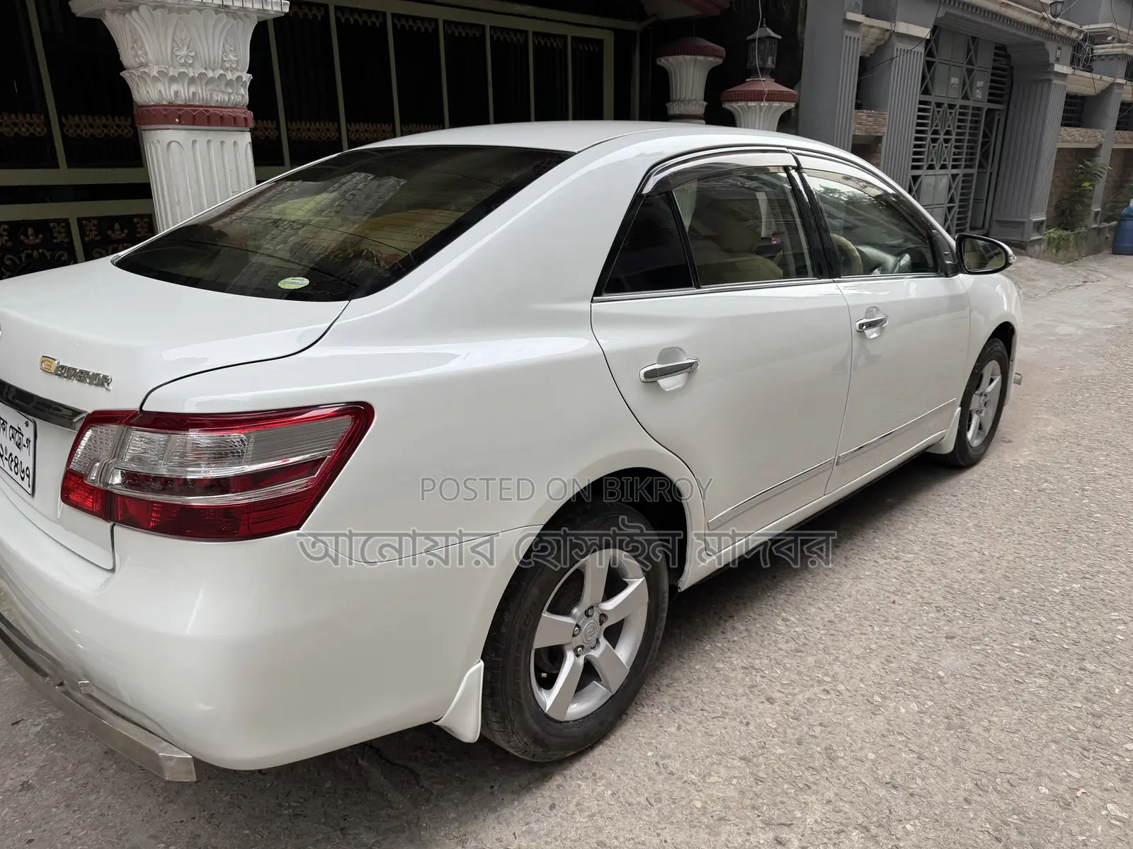 Toyota Premio 2013 Pearl