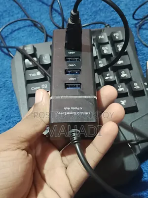 গেমিং কিবোর্ড উইথ ইউএসবি কানেক্টর মাউস।