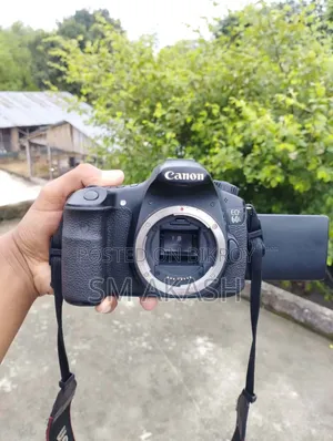 ইউজড ক্যামেরা
