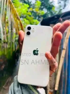 অ্যাপল আইফোন ১১ ১২৮ জিবি হোয়াইট