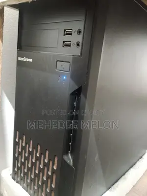 Desktop Computer ASUS 8GB Intel Core I3 HDD+SSD 1TB