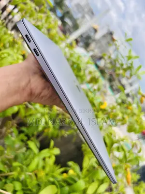 ল্যাপটপ অ্যাপল ম্যাকবুক এয়ার ২০২০ এম১ ৮জিবি অ্যাপল এম১ এসএসডি ২৫৬জিবি