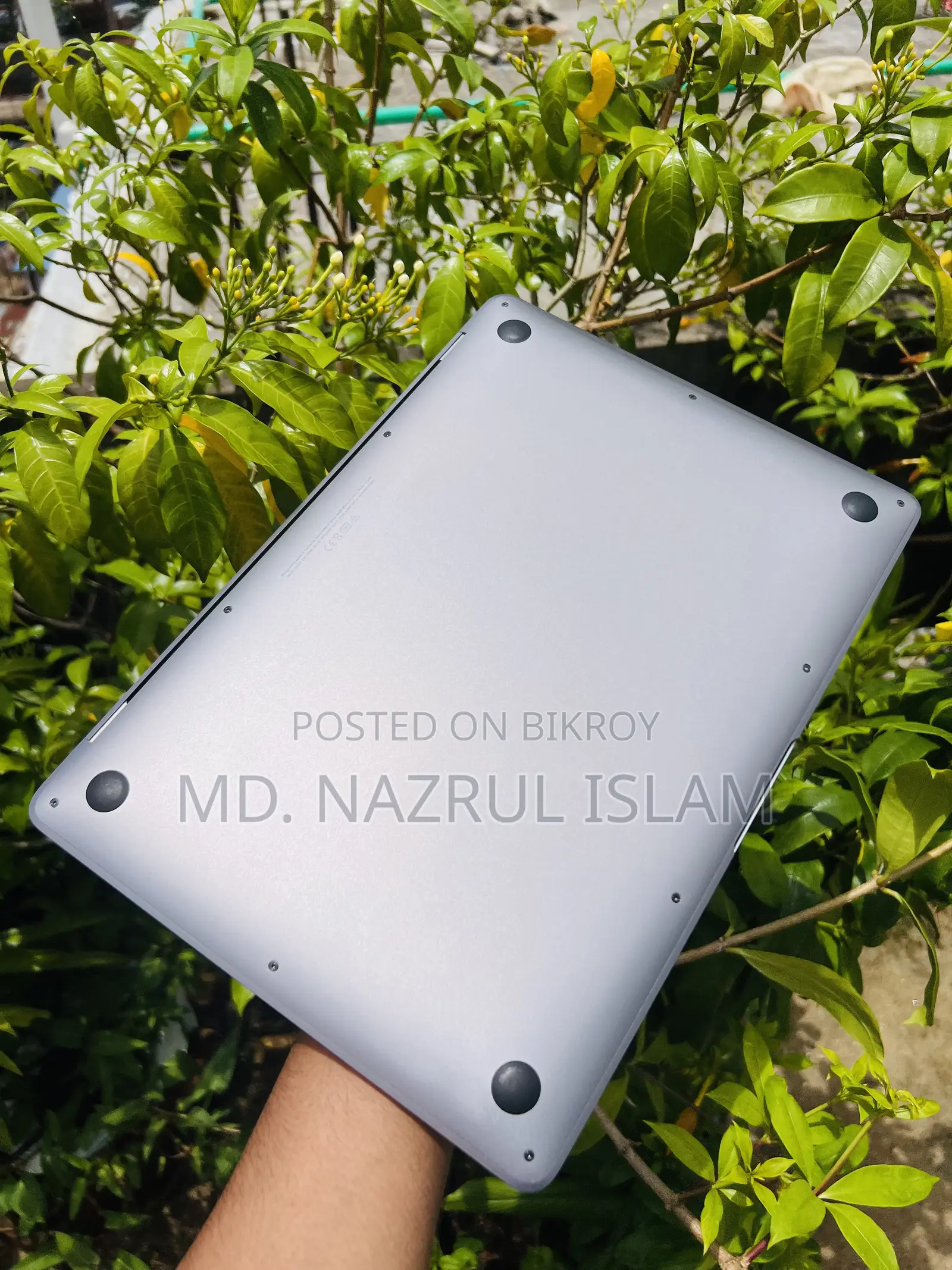 ল্যাপটপ অ্যাপল ম্যাকবুক এয়ার ২০২০ এম১ ৮জিবি অ্যাপল এম১ এসএসডি ২৫৬জিবি