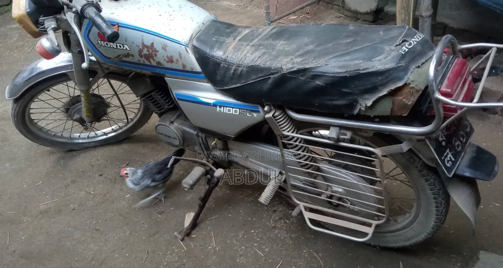 হোন্ডা ১৯৯০ সিলভার