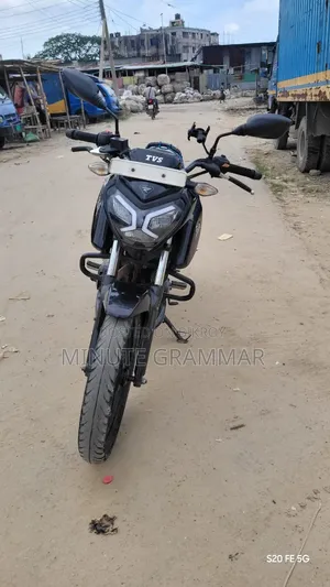 টিভিএস রাইডার ১২৫ ২০২২ কালো