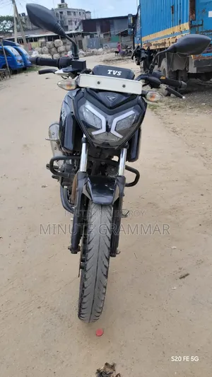 TVS Raider 125 2022 Black
