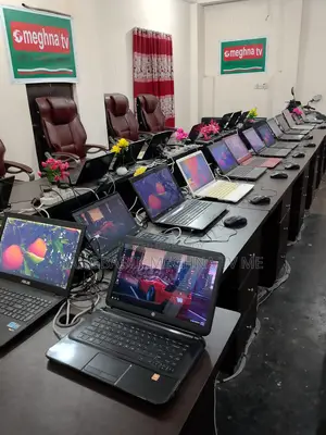 ল্যাপটপ ডেল ৮জিবি এএমডি এসএসডি ৫১২জিবি