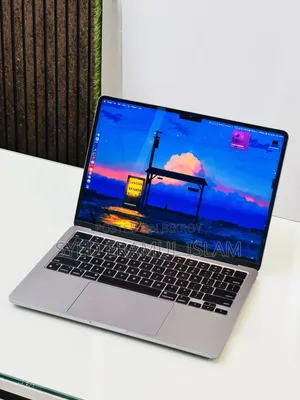Laptop Apple MacBook Air 2024 M3 8GB Apple M3 SSD 256GB