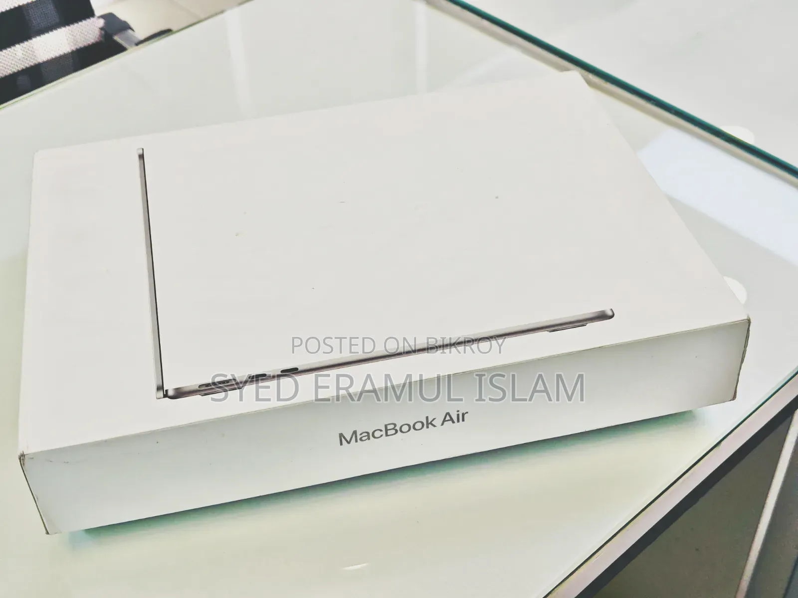 Laptop Apple MacBook Air 2024 M3 8GB Apple M3 SSD 256GB