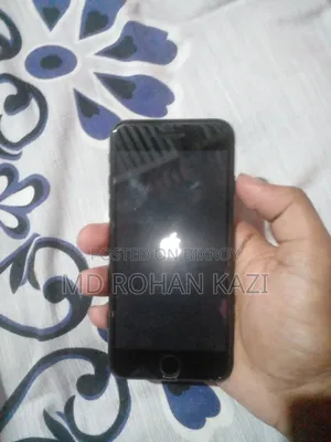 Apple iPhone 7 32 GB Black