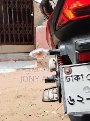 হিরো ইগনিটর ২০২৩ লাল