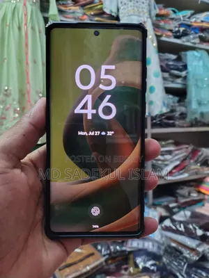 মোটর চলা মোটো জি৮৫ ১২৮ জিবি হলুদ