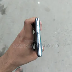 টেকনো ক্যামন ৪০ ২৫৬ জিবি সবুজ