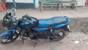 বাজাজ ডিসকভার ১৫০ ২০১৪ ব্লু