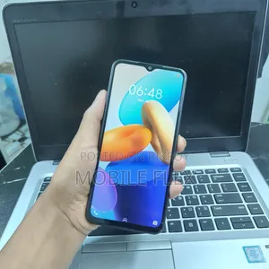 Vivo Y22 128 GB Blue