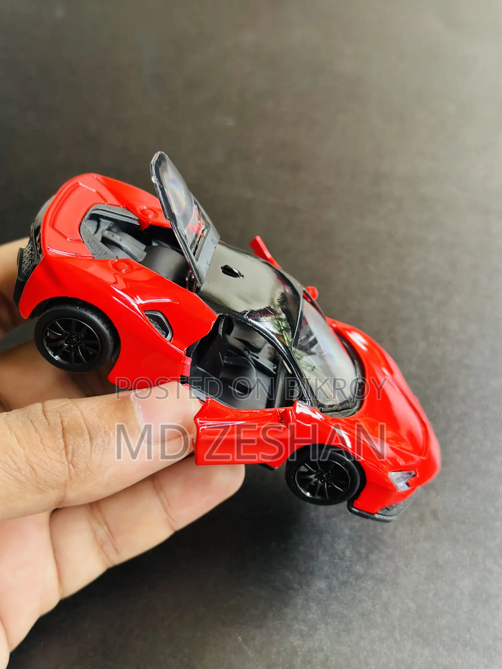 Dicast Car