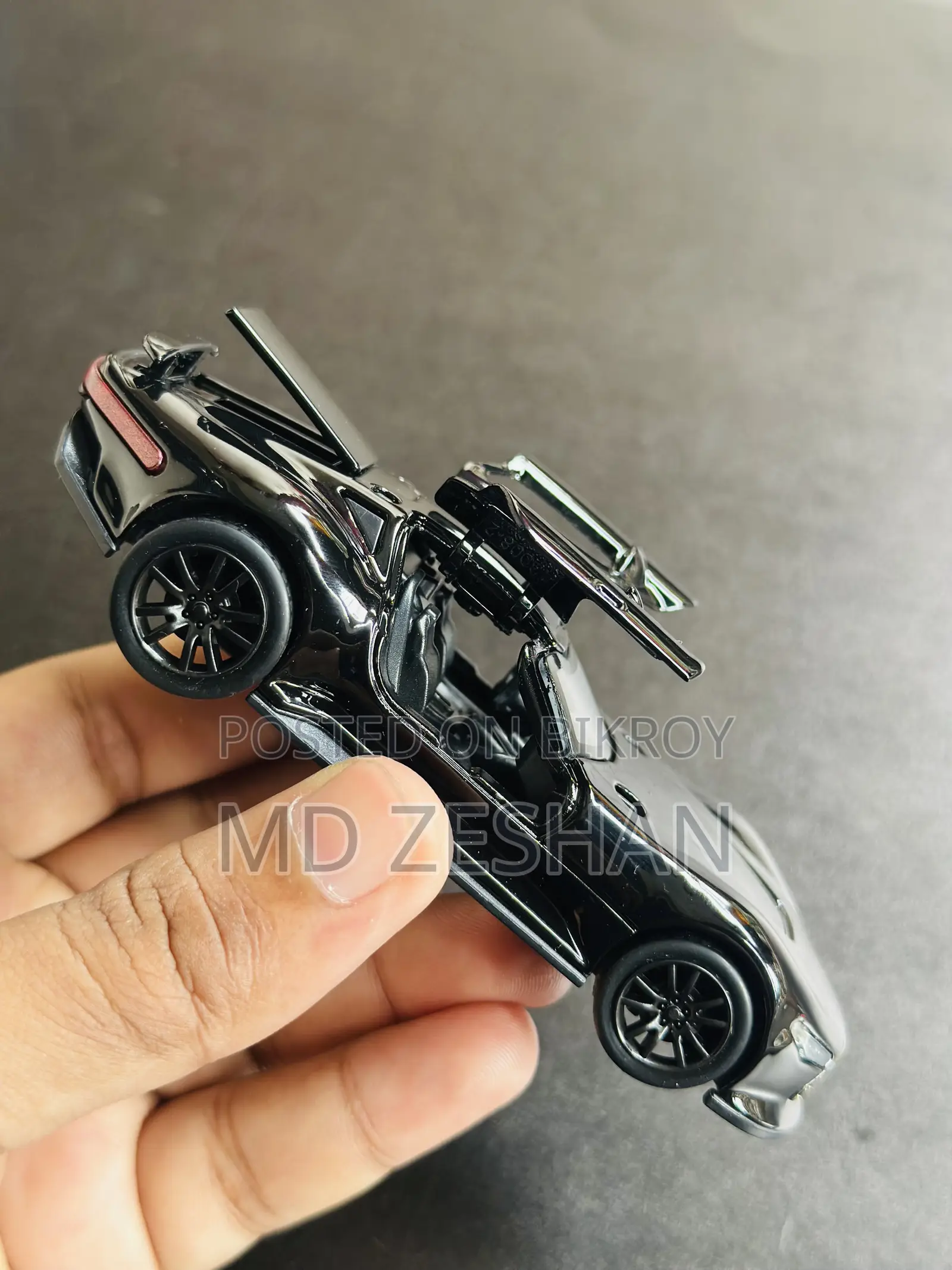 Dicast Car