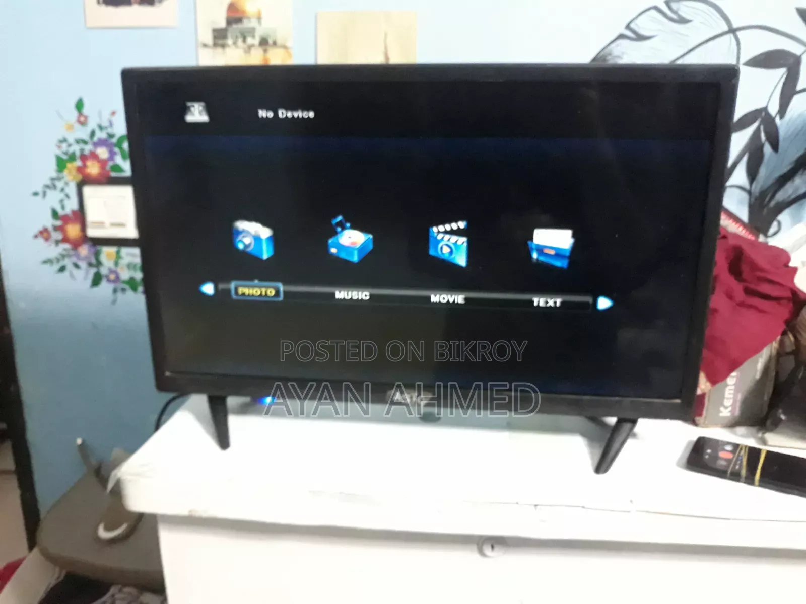 Aston 24 Smart TV