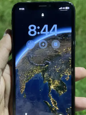 অ্যাপল আইফোন এক্সএস ২৫৬ জিবি ব্ল্যাক
