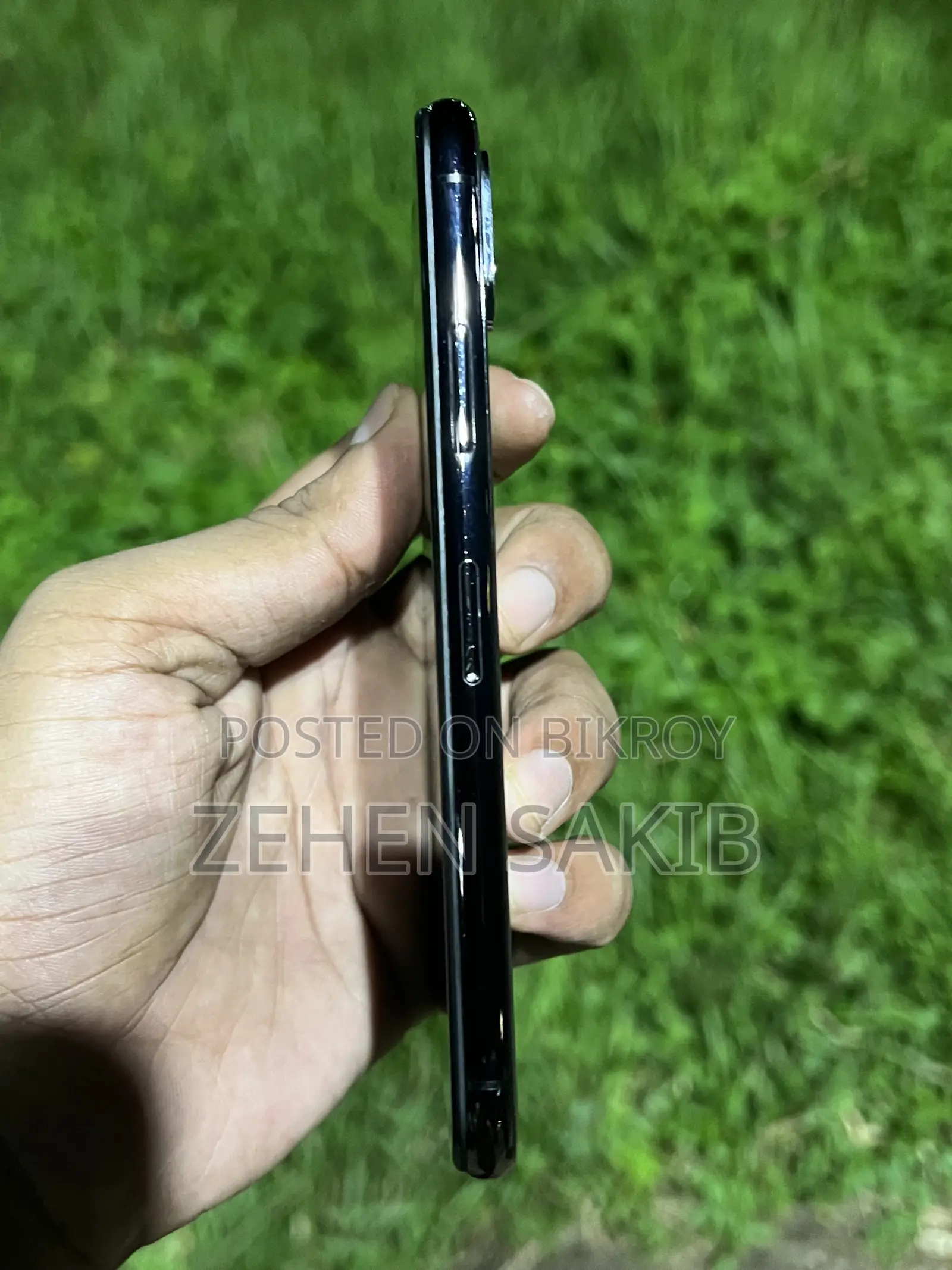 অ্যাপল আইফোন এক্সএস ২৫৬ জিবি ব্ল্যাক