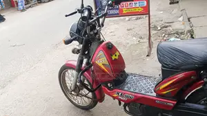 TVS XL 100 I-Touch 2019 Red