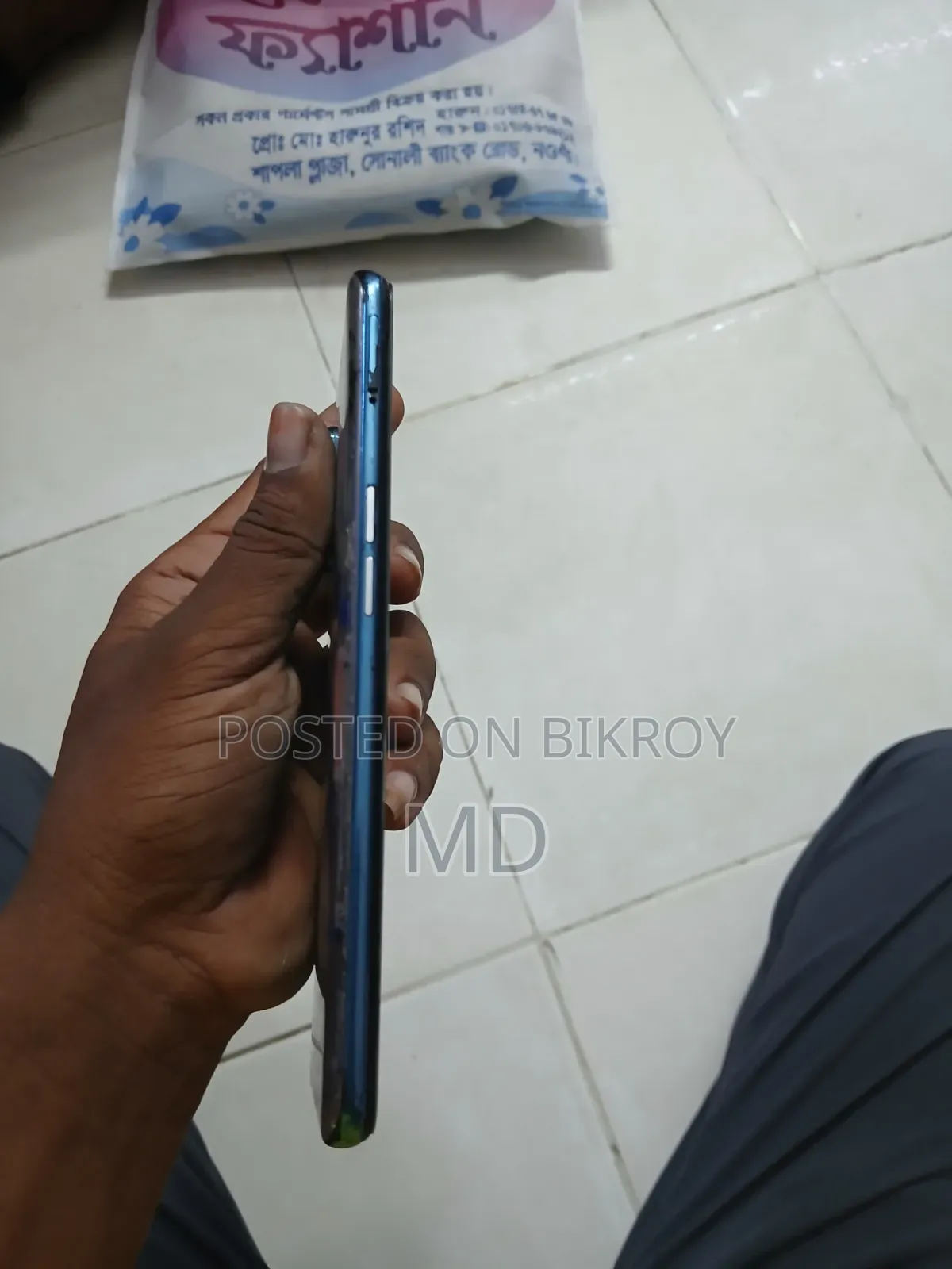 ওয়ানপ্লাস নর্ড সিই ৫জি ১২৮ জিবি
