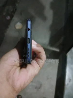 মোটরোহলা মোটো জি৩৫ ১২৮ জিবি কালো