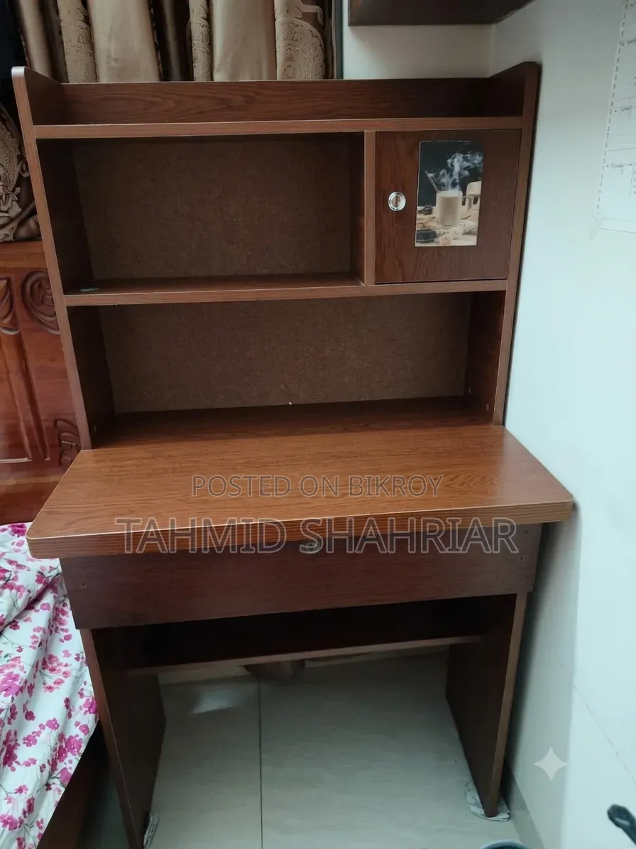 Compact Study Table With Bookshelf Unit (Width: 2.5 Feet)