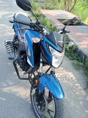 Honda Hornet 2019 Blue