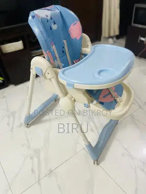 বেবি হাই চেয়ার