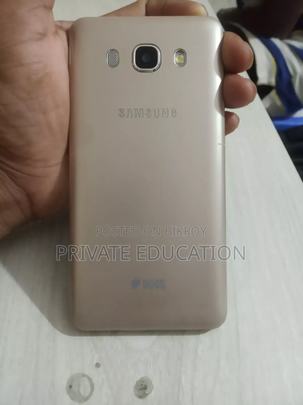 Samsung Galaxy J5 16 GB Gold