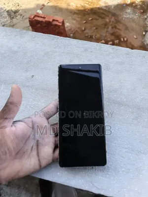 টেকনো ক্যামন ৪০ প্রো ৪জি ২৫৬ জিবি