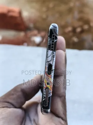 টেকনো ক্যামন ৪০ প্রো ৪জি ২৫৬ জিবি