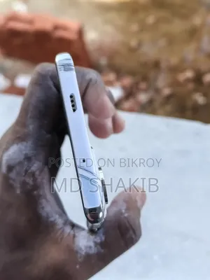 টেকনো ক্যামন ৪০ প্রো ৪জি ২৫৬ জিবি