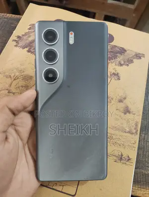 Tecno Camon 40 256 GB Silver