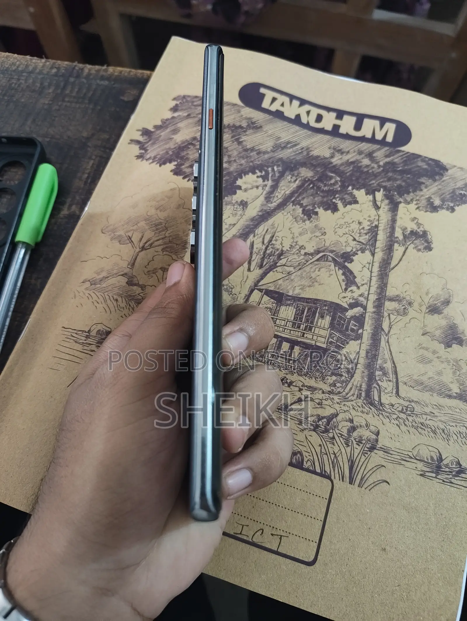 Tecno Camon 40 256 GB Silver
