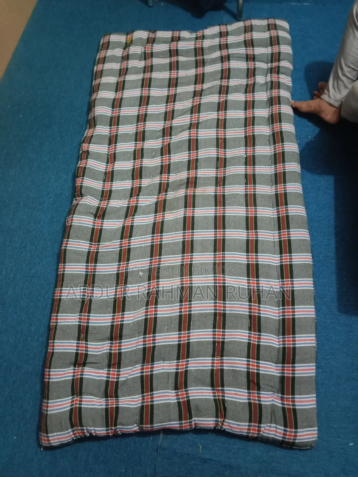 এই একক তোষকটি বিক্রি করা হবে