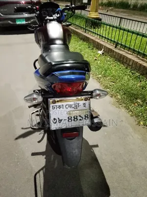হোন্ডা লিভো ২০২৩ নীল