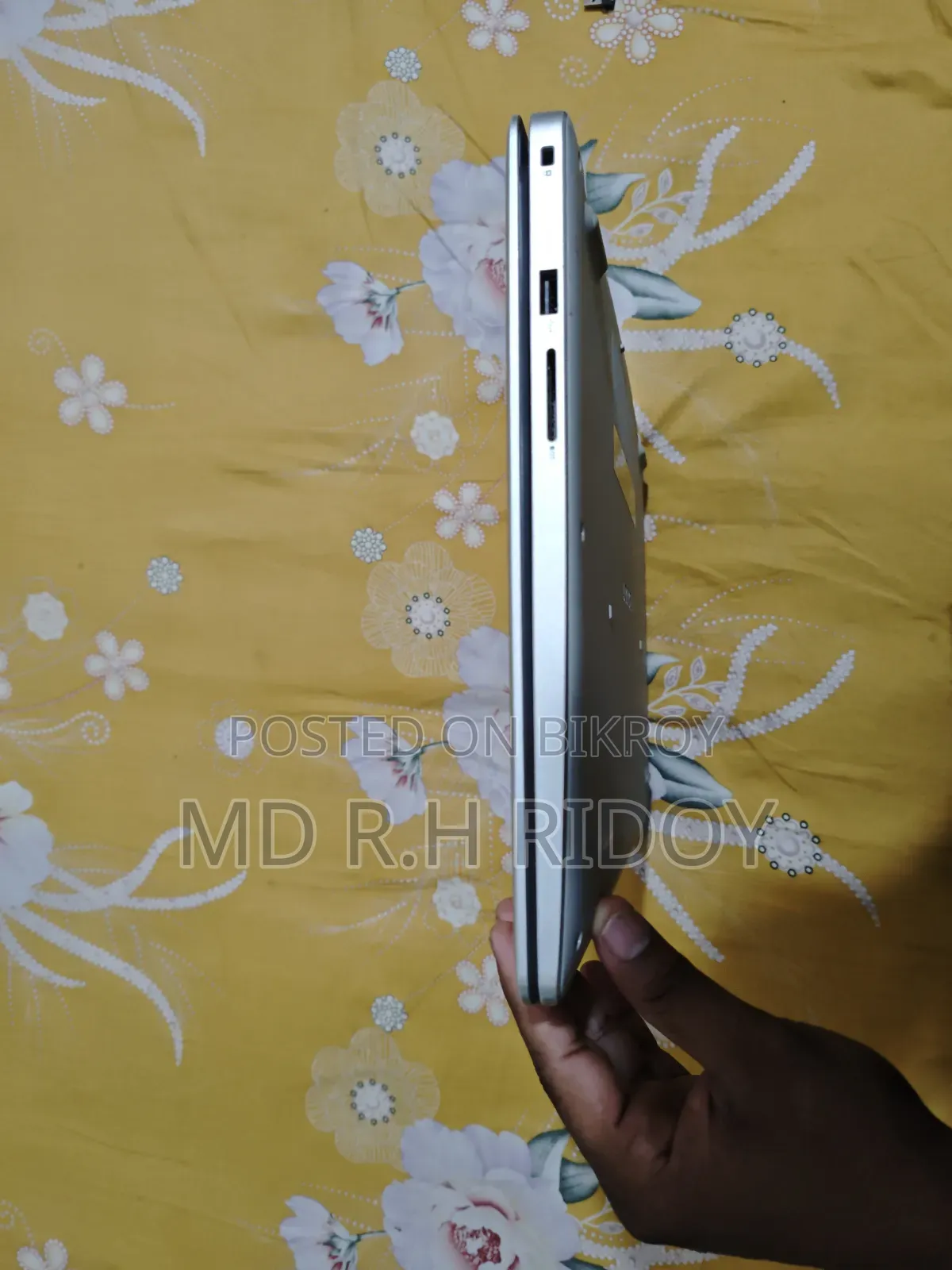 ল্যাপটপ ডেল ইন্সপায়রন ১৫ 8GB ইন্টেল কোর I5 HDD 1T