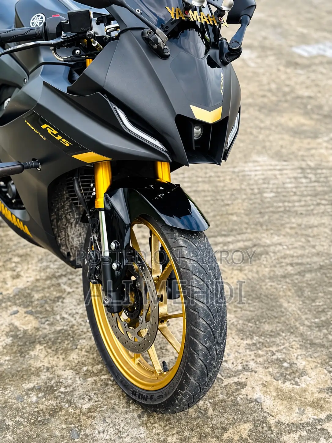 Yamaha 2023 Black
