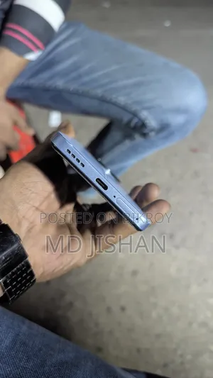 Realme 12 256 GB Blue