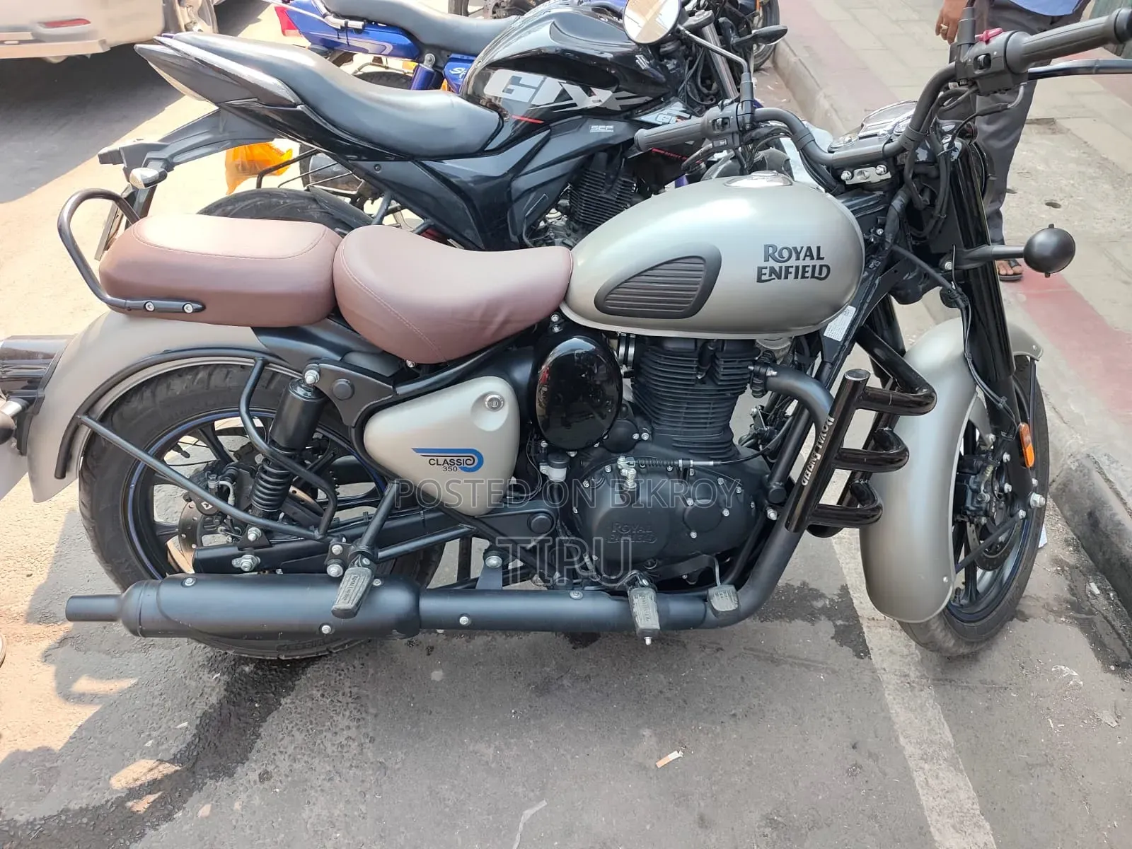 Royal Enfield Classic 350 2024 Gray