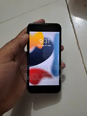 Apple iPhone 7 32 GB Black