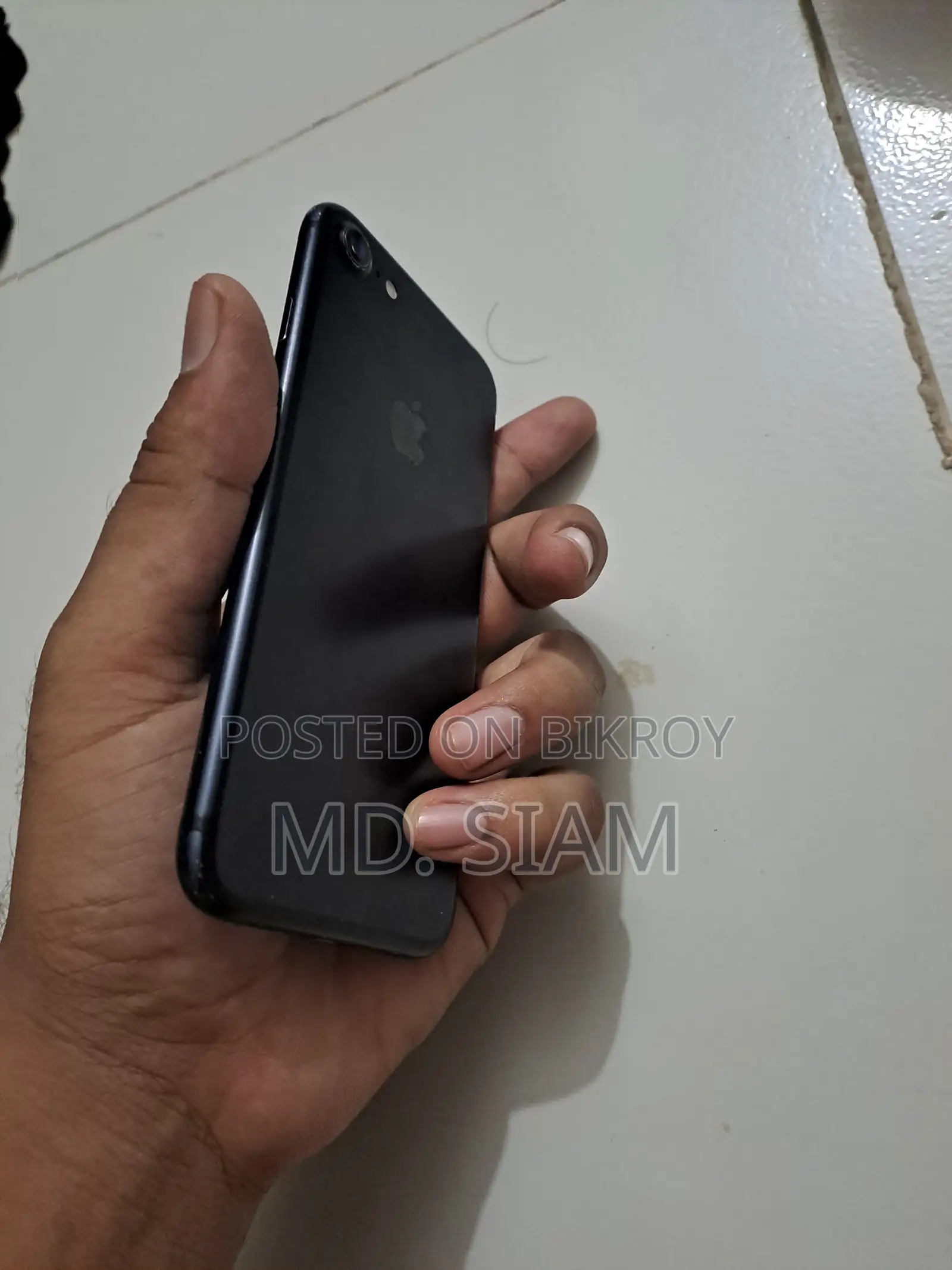 অ্যাপল আইফোন ৭ ৩২ জিবি ব্ল্যাক