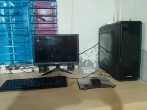 Desktop Computer 8GB Intel Core I3 SSD 128GB