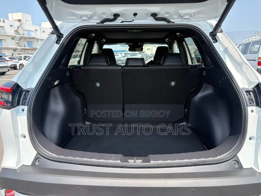 Toyota Corolla Cross 2025 Pearl
