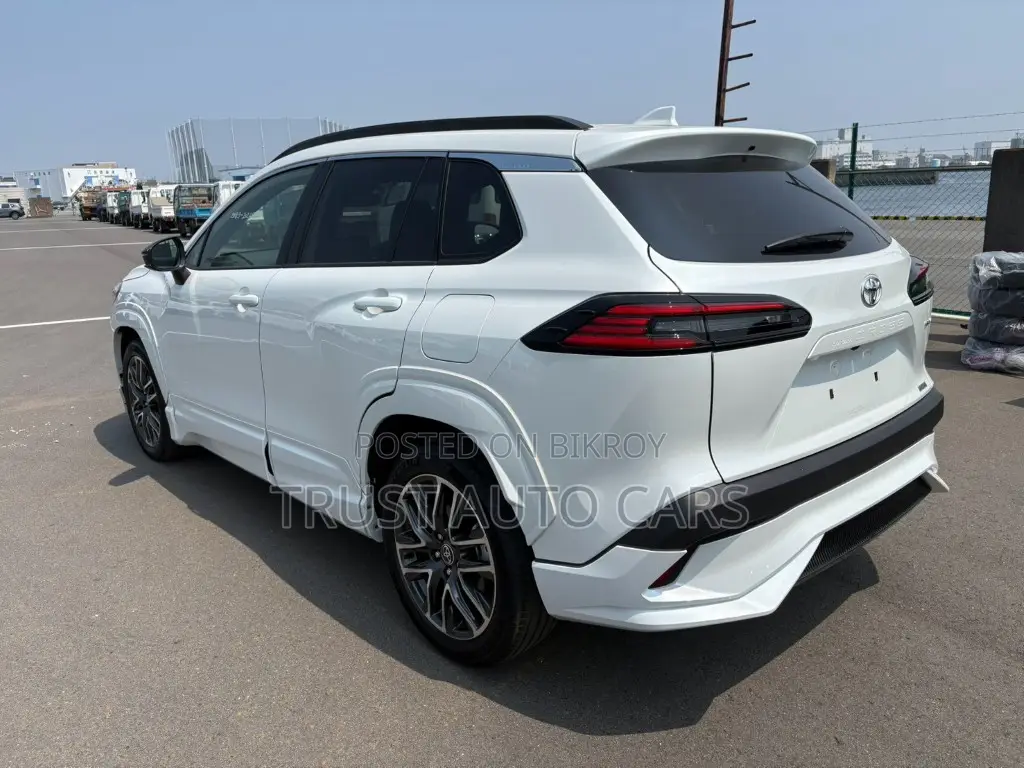 Toyota Corolla Cross 2025 Pearl