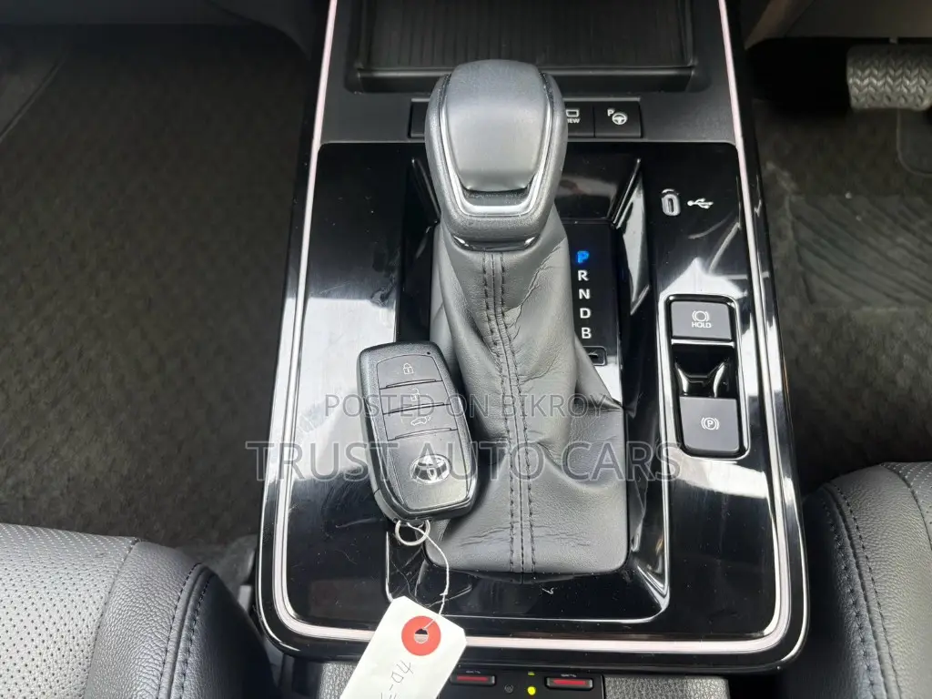 Toyota Corolla Cross 2025 Pearl