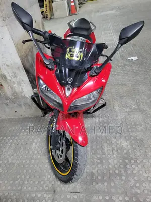ইয়ামাহা এফজেড ২০১৯ রেড