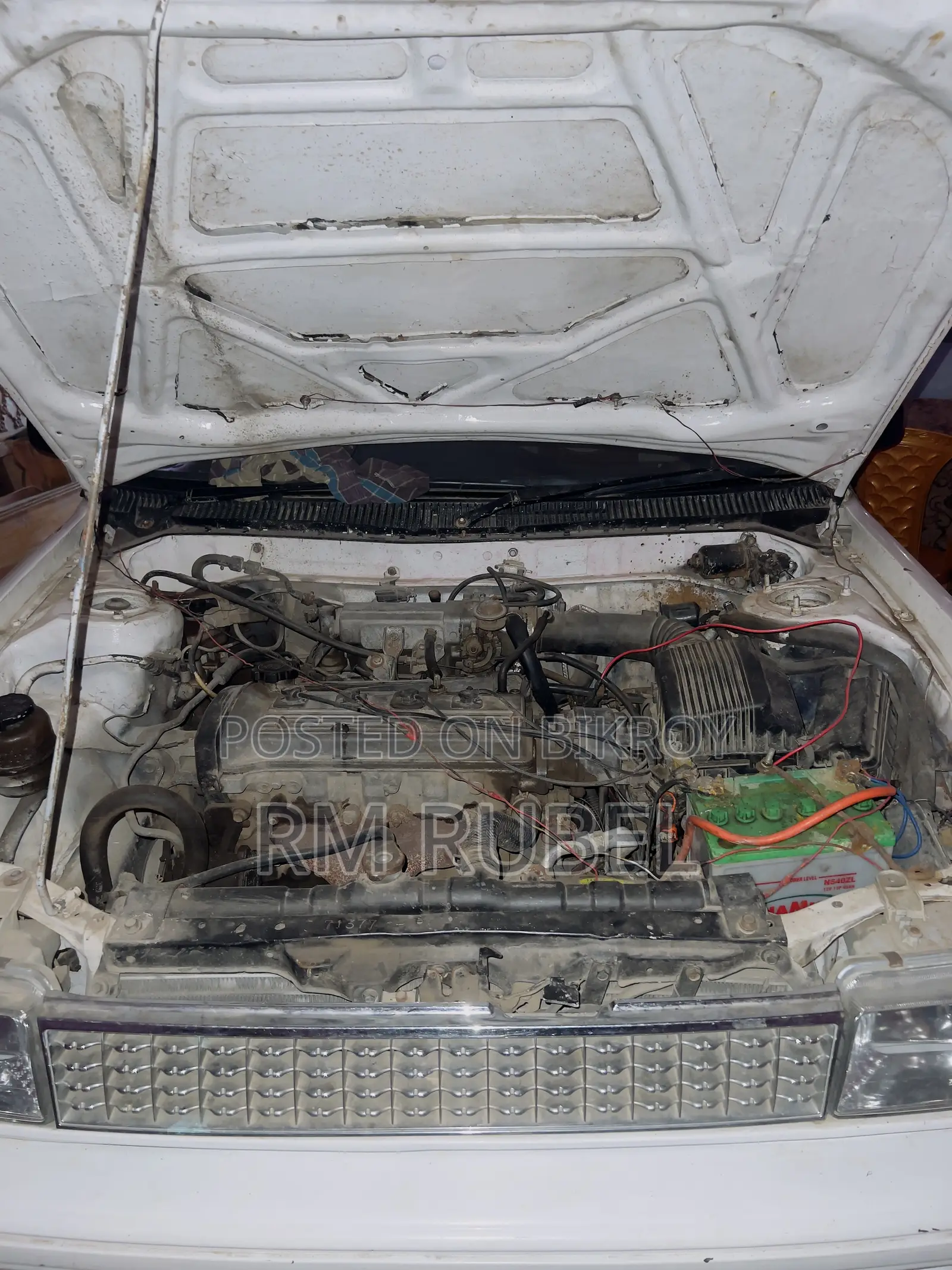 Toyota Corolla Sedan 1990 White